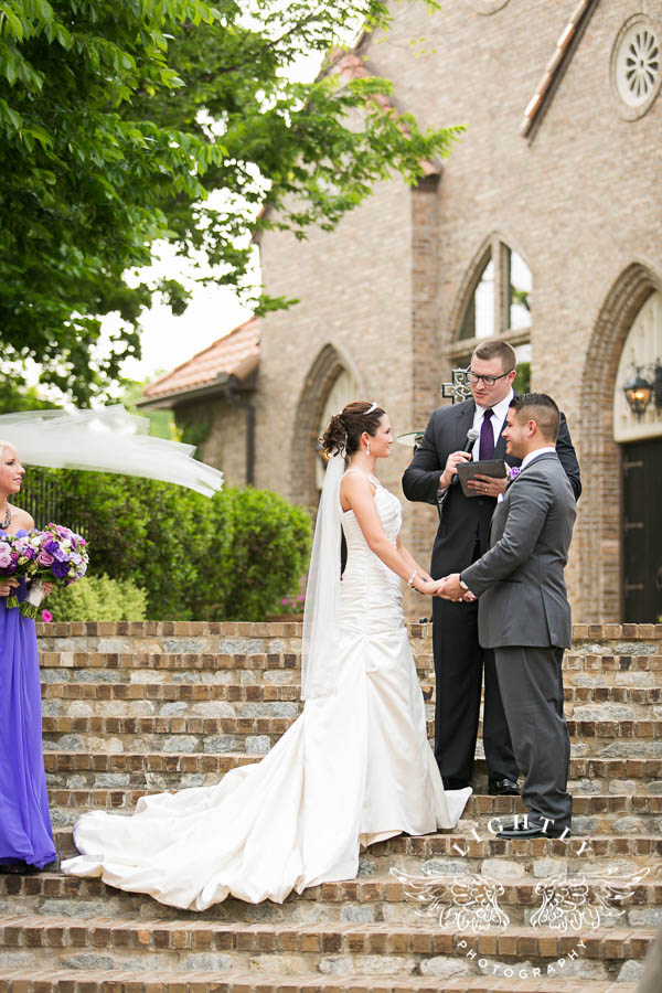 Lightly Photography 2014 http://lightllyphoto.com